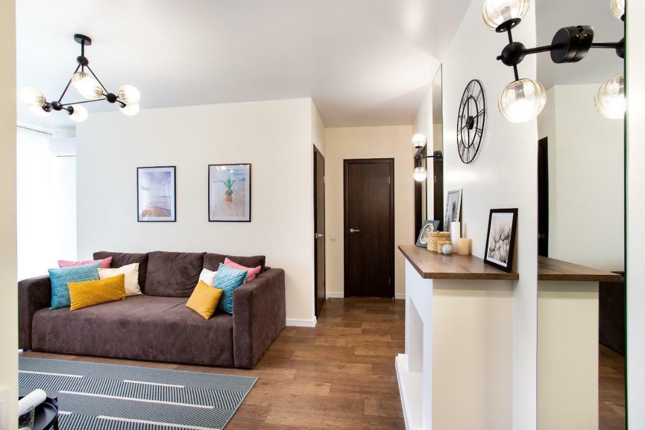 New 2 Bedrooms Apartment In The City Center! نيكولايف المظهر الخارجي الصورة